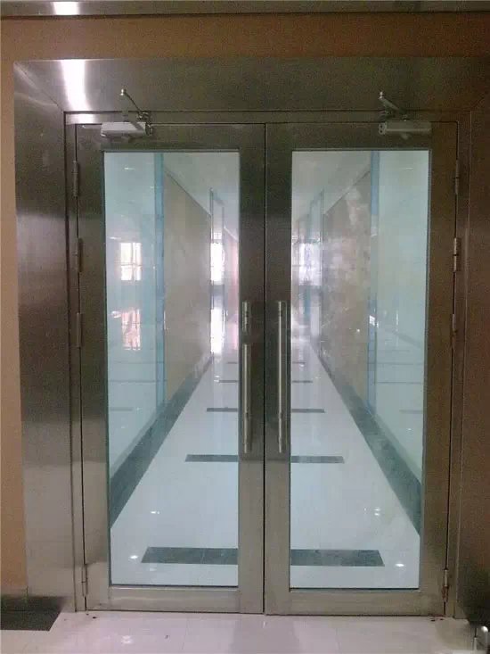 1599206856338357.jpg 防火玻璃门1.jpg