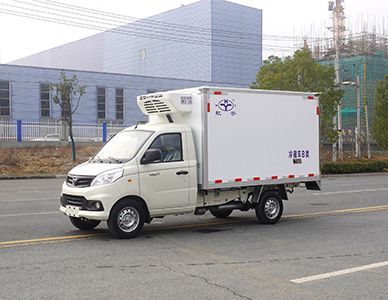 1760086049651461.jpg 冷藏车1.jpg